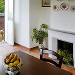 Serena - Cox100 By Interhome *